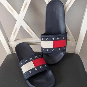 Tommy Jeans Flag Pool Slides . Size 7 Men's . 9 Women's Navy with Red and White